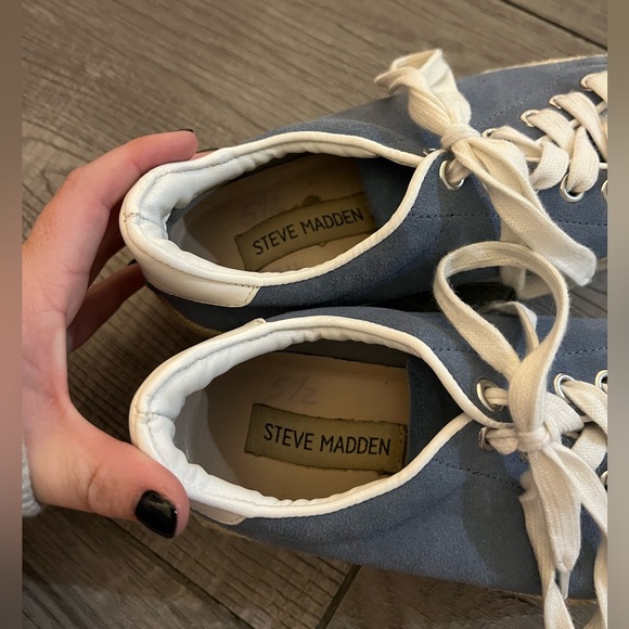 Steve Madden Platform Tennis Shoes - Picture 5 of 7